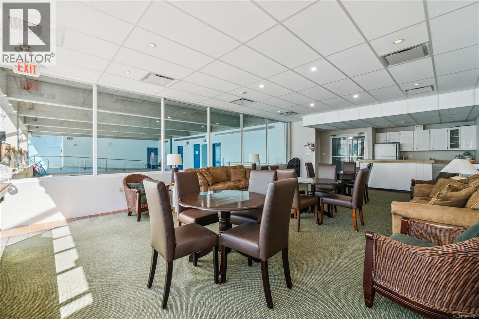 305 10461 Resthaven Dr, Sidney, British Columbia V8L 3H6 - Photo 33 - 1014424