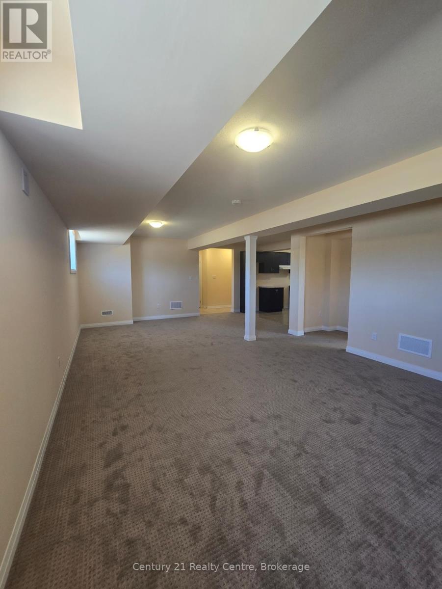 415 Louisa Street, Fort Erie, Ontario  L2A 0H5 - Photo 24 - X12420933