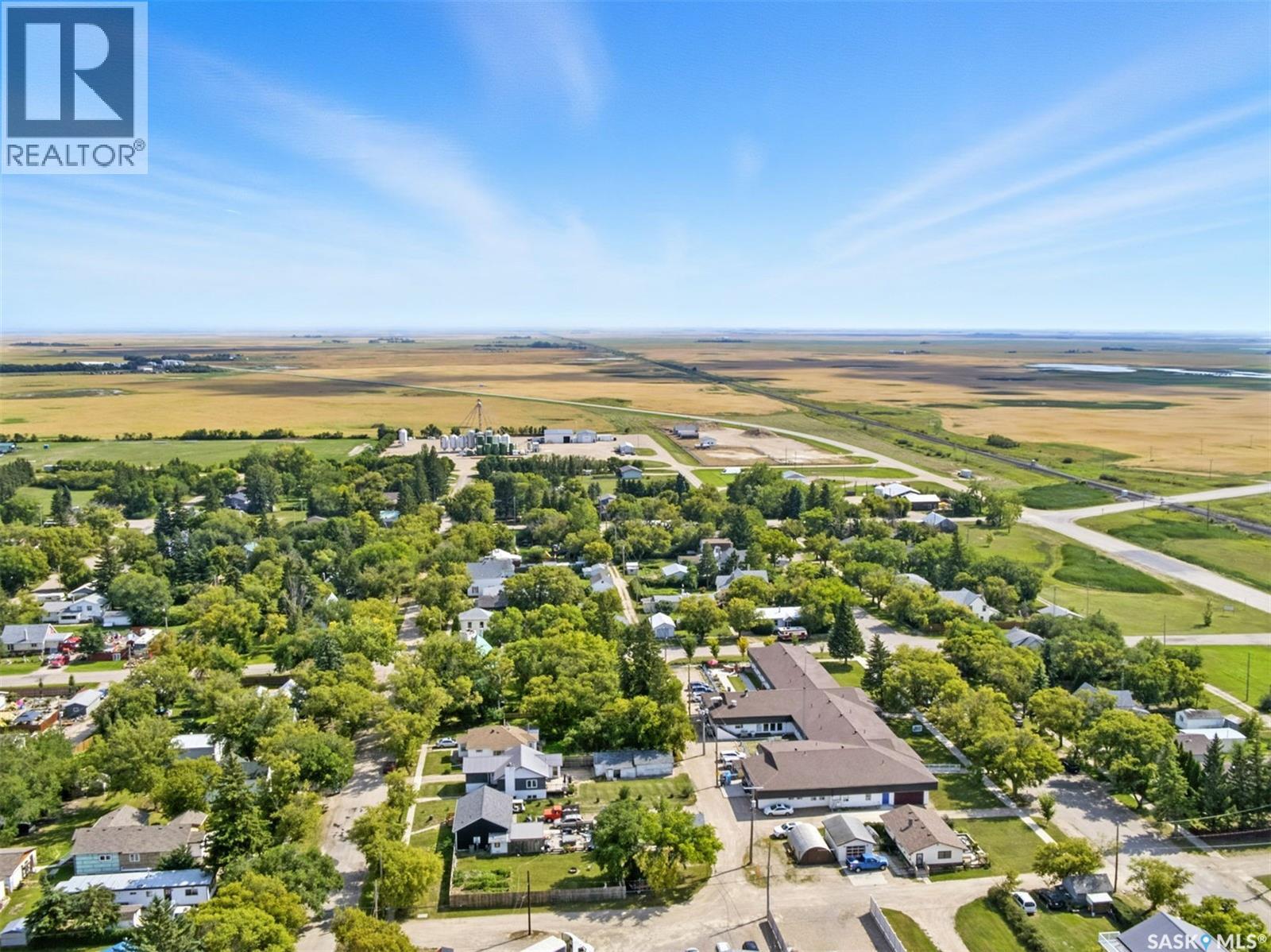 106 3rd Avenue E, Nokomis, Saskatchewan  S0G 3R0 - Photo 35 - SK019104