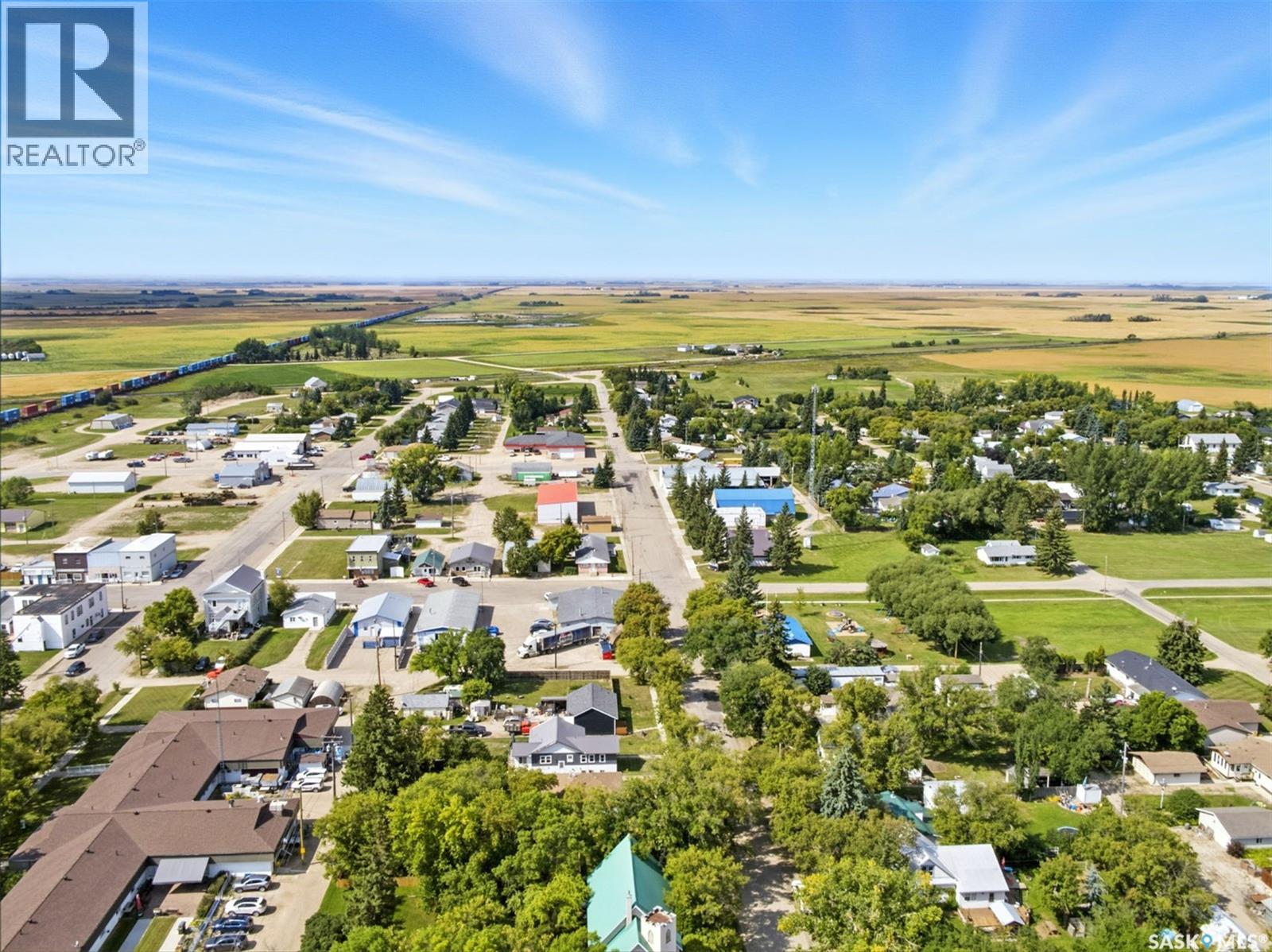 106 3rd Avenue E, Nokomis, Saskatchewan  S0G 3R0 - Photo 39 - SK019104