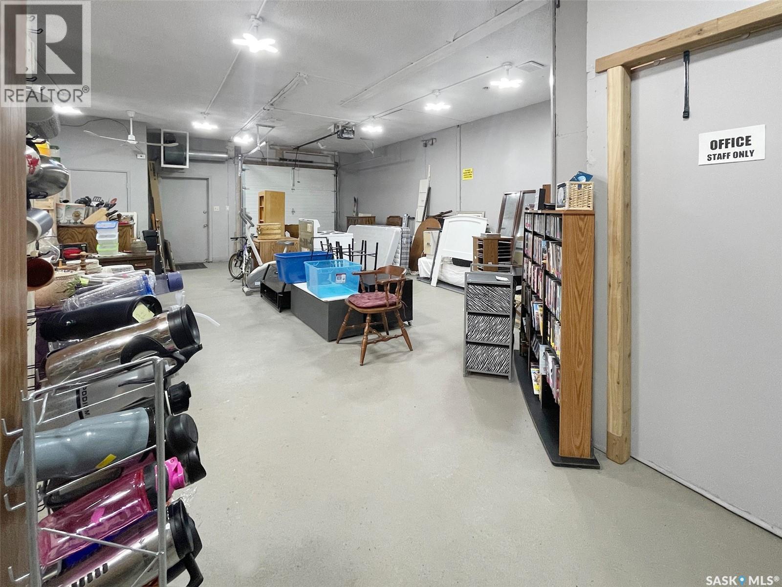 606 Herbert Avenue, Herbert, Saskatchewan  S0H 2A0 - Photo 6 - SK019090