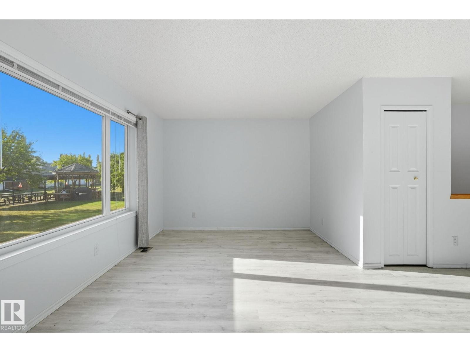 9960 176 Av Nw, Edmonton, Alberta  T5X 5W1 - Photo 14 - E4459036
