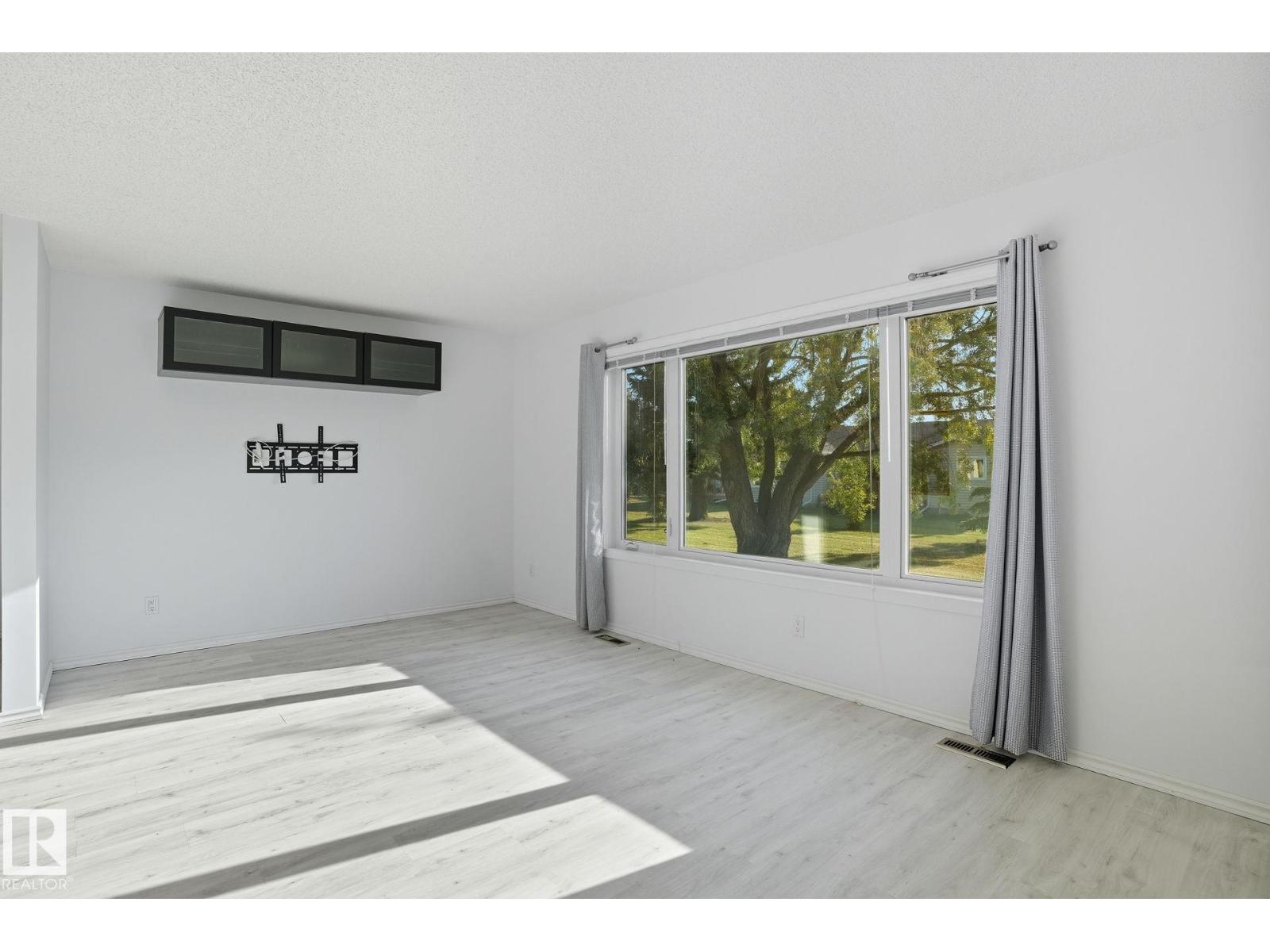 9960 176 Av Nw, Edmonton, Alberta  T5X 5W1 - Photo 15 - E4459036