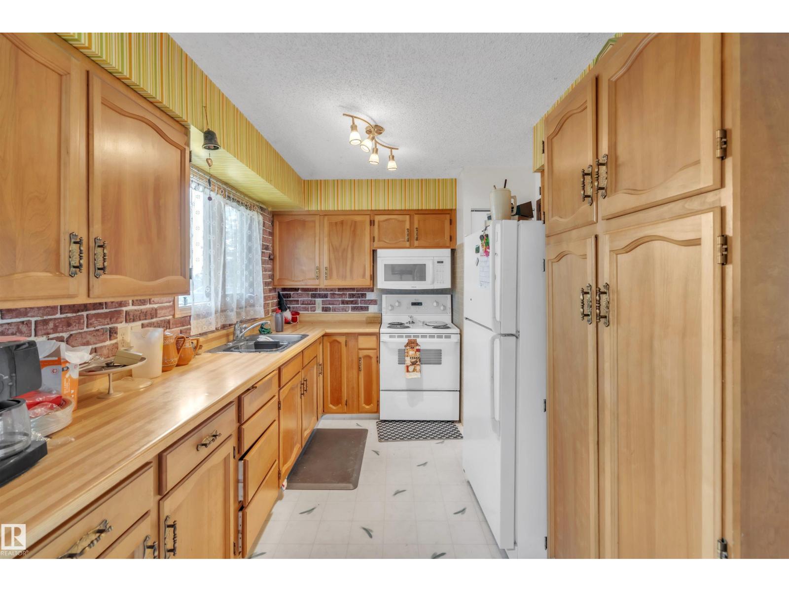 4302 44 St, Bonnyville Town, Alberta  T9N 1W7 - Photo 6 - E4459037