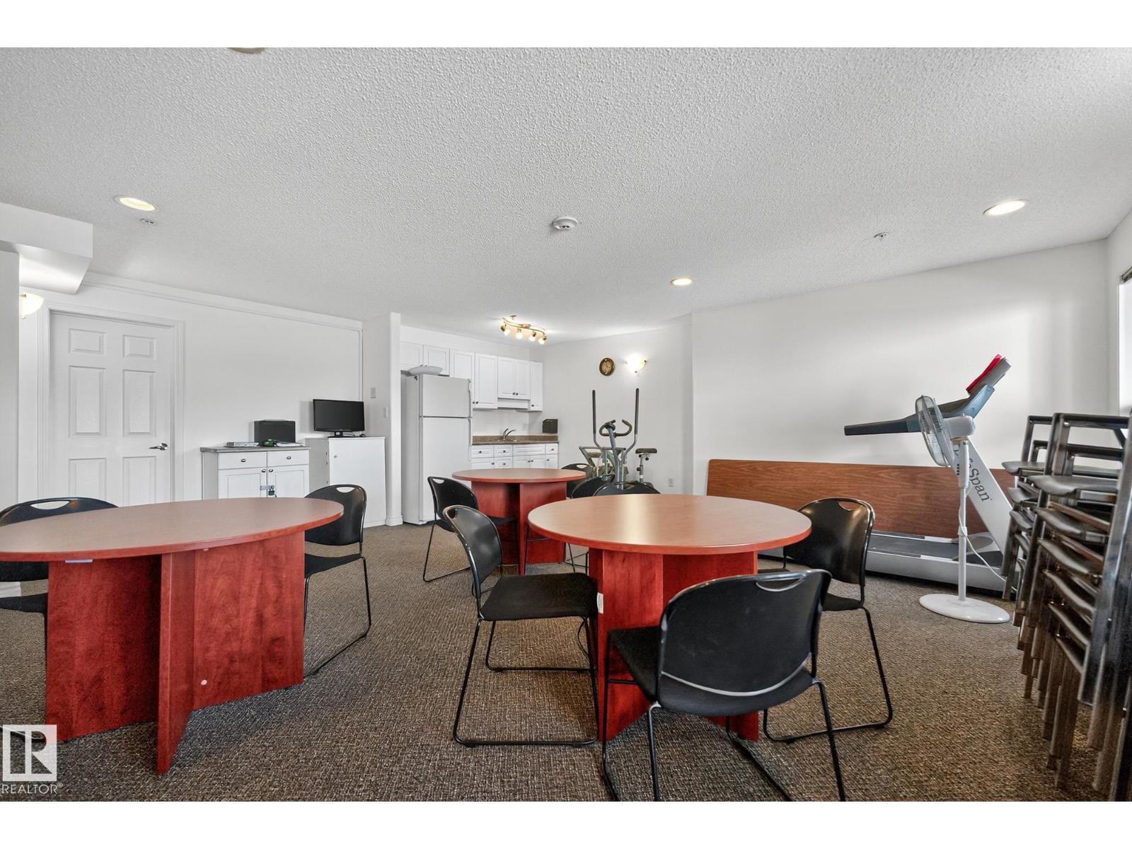 #303 13625 34 St Nw, Edmonton, Alberta  T5A 0E3 - Photo 40 - E4459039