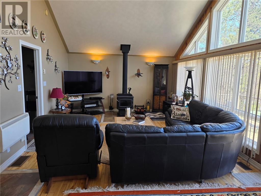 2692b Highway 528, Noelville, Ontario  P0M 2N0 - Photo 9 - 2122208