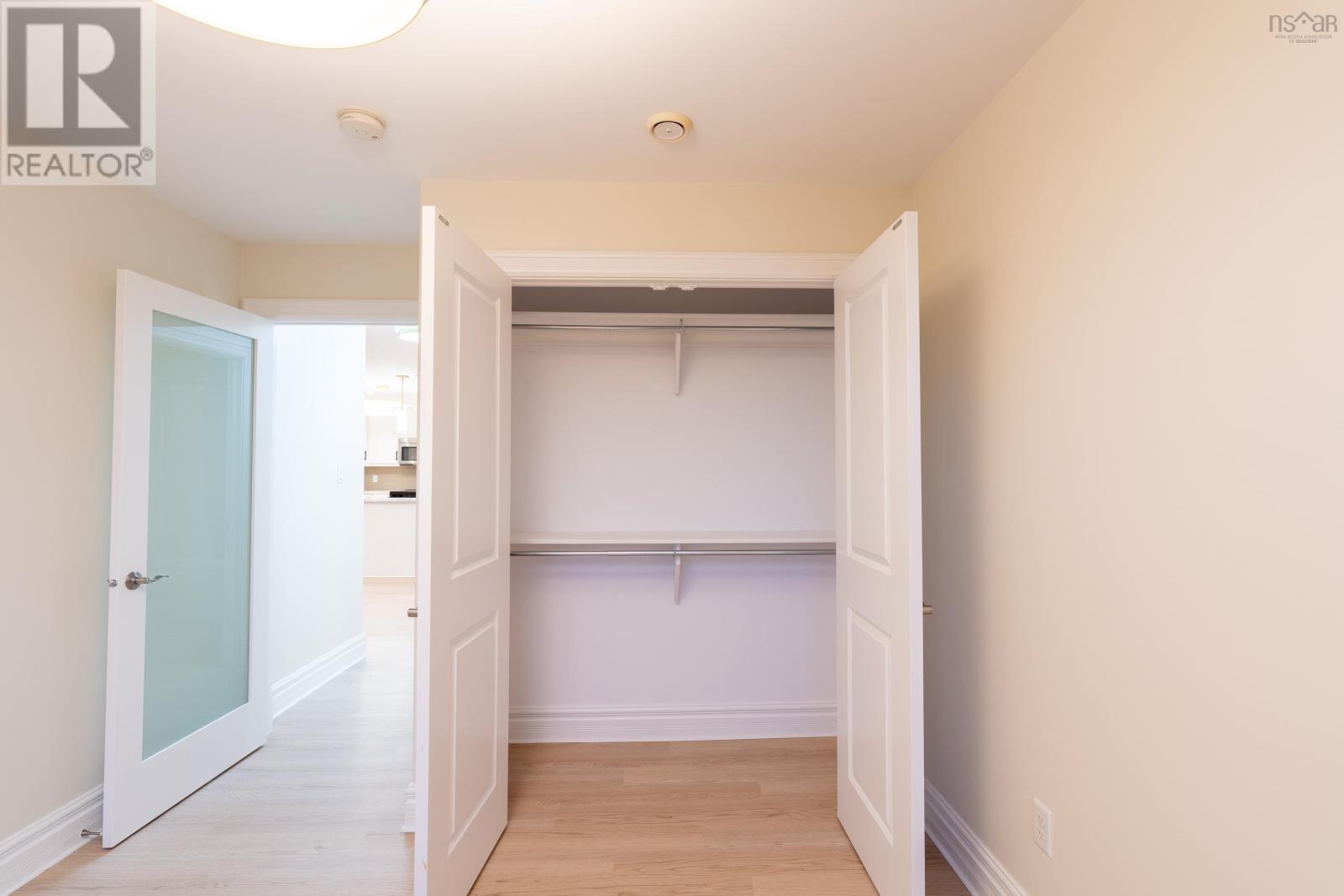 207 89 Pebblecreek Crescent, Dartmouth, Nova Scotia  B2W 0K6 - Photo 31 - 202513811