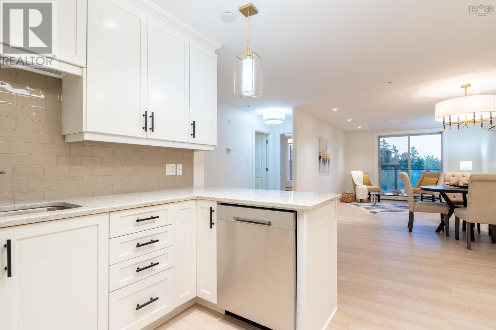 207 89 Pebblecreek Crescent, Dartmouth, Nova Scotia  B2W 0K6 - Photo 3 - 202513811