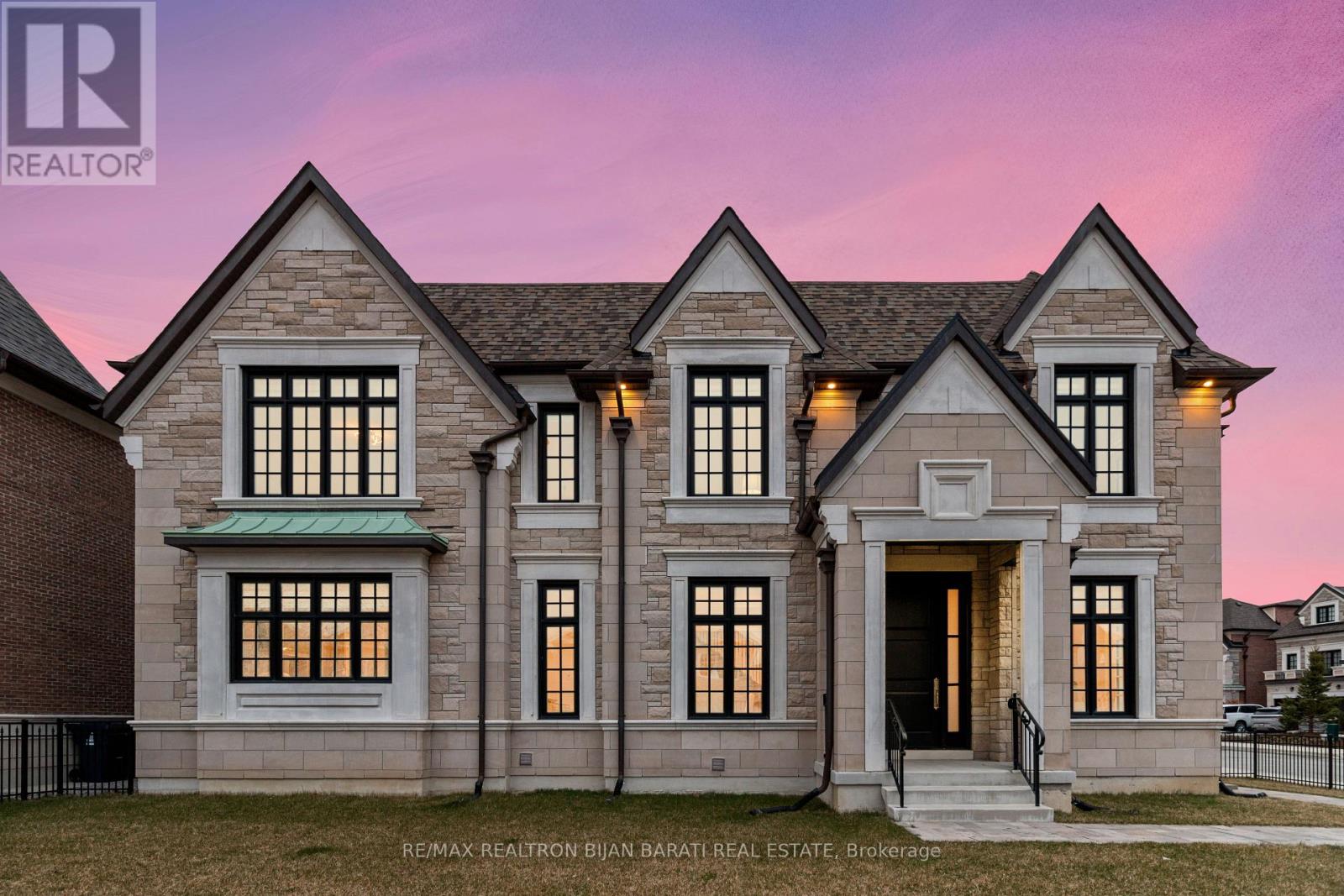29 BALLYCONNOR COURT, Toronto, Ontario