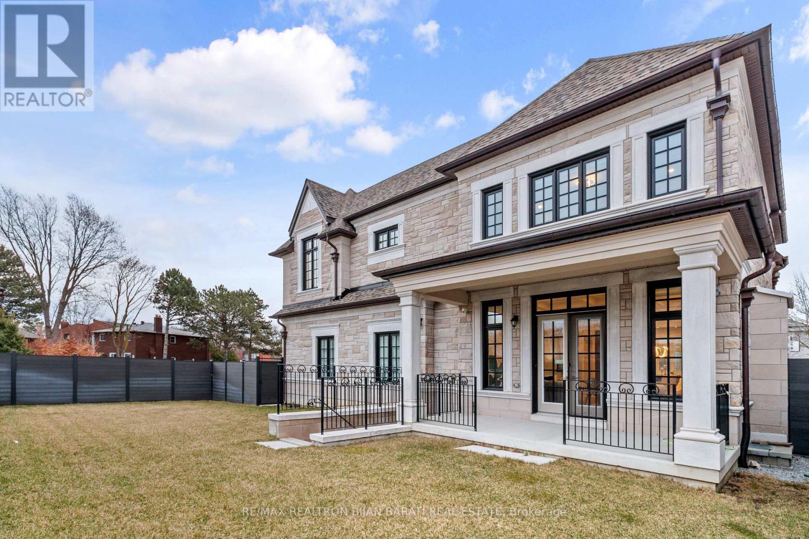29 Ballyconnor Court, Toronto, Ontario  M2M 4C6 - Photo 46 - C12421029