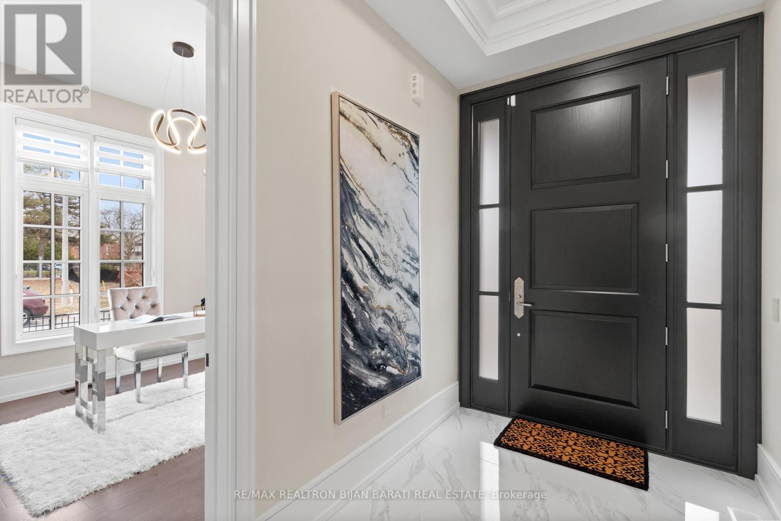 29 Ballyconnor Court, Toronto, Ontario  M2M 4C6 - Photo 9 - C12421029