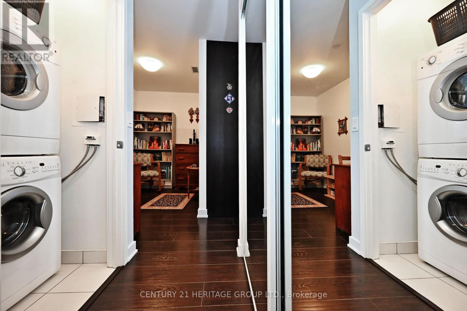 1201 - 170 Sumach Street, Toronto, Ontario  M5A 0C3 - Photo 19 - C12421070