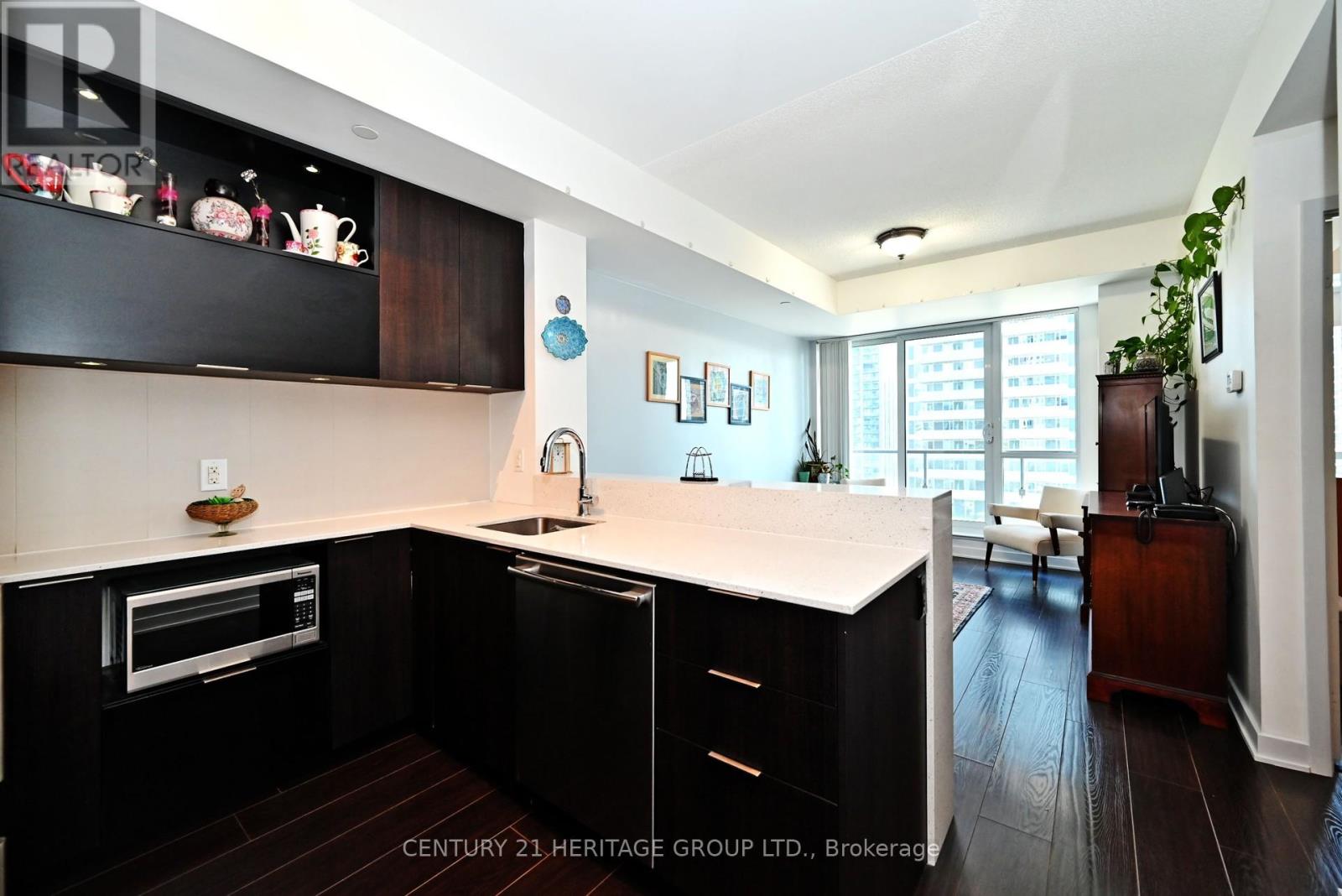 1201 - 170 Sumach Street, Toronto, Ontario  M5A 0C3 - Photo 6 - C12421070