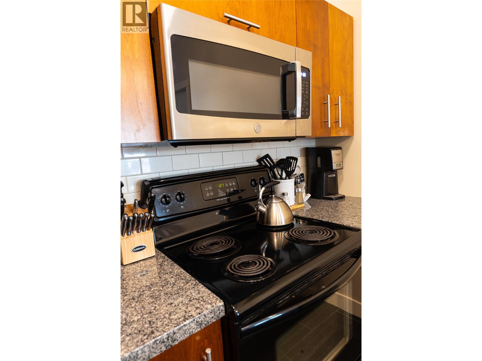 2049 Summit Drive Unit# 212a, Panorama, British Columbia V0A 1T0 - Photo 14 - 10363661