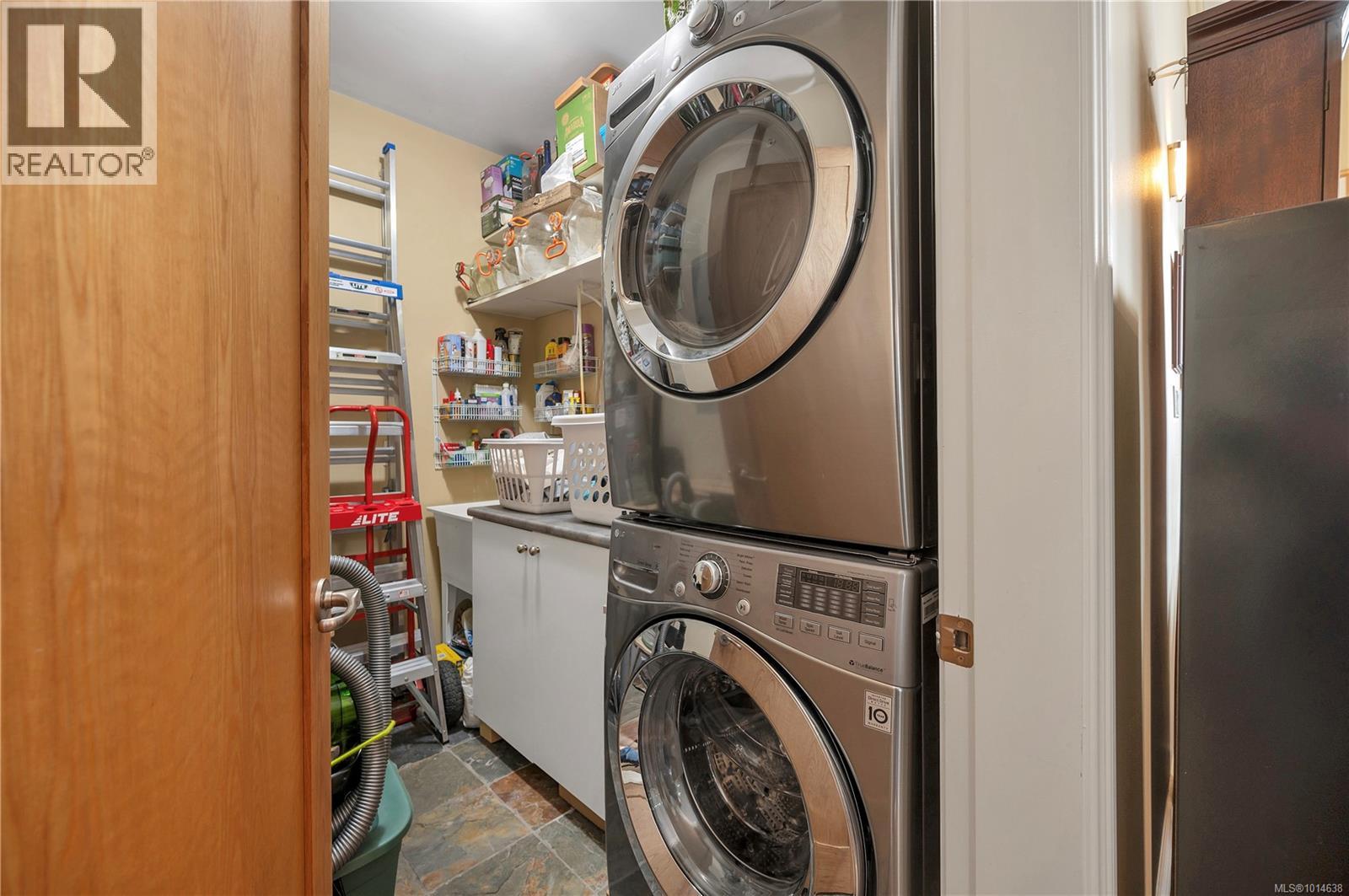 401 2676 Island Hwy S, Campbell River, British Columbia  V9W 1C7 - Photo 47 - 1014638