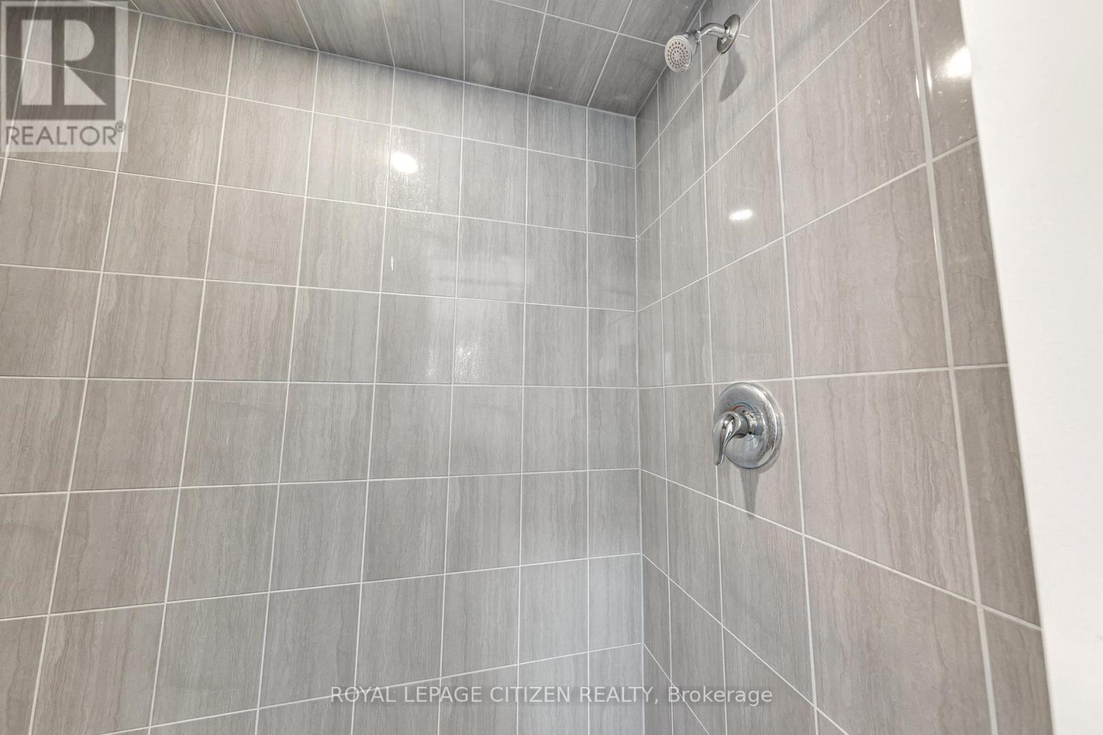 1151 Skyridge Boulevard, Pickering, Ontario  L1X 0M4 - Photo 37 - E12420998