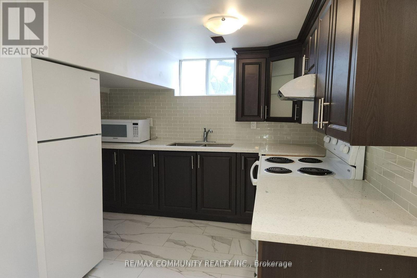 Bsmt - 315 Rossland Road W, Whitby (Williamsburg), Ontario  L1N 3H8 - Photo 8 - E12421002