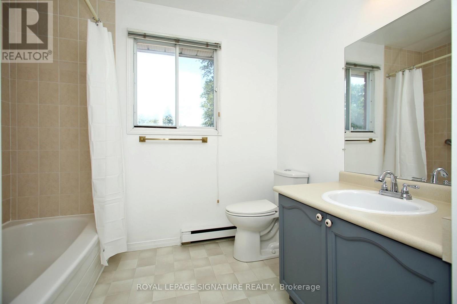 #4 - 42 Tecumseh Avenue, Oshawa, Ontario  L1G 3N4 - Photo 11 - E12421117
