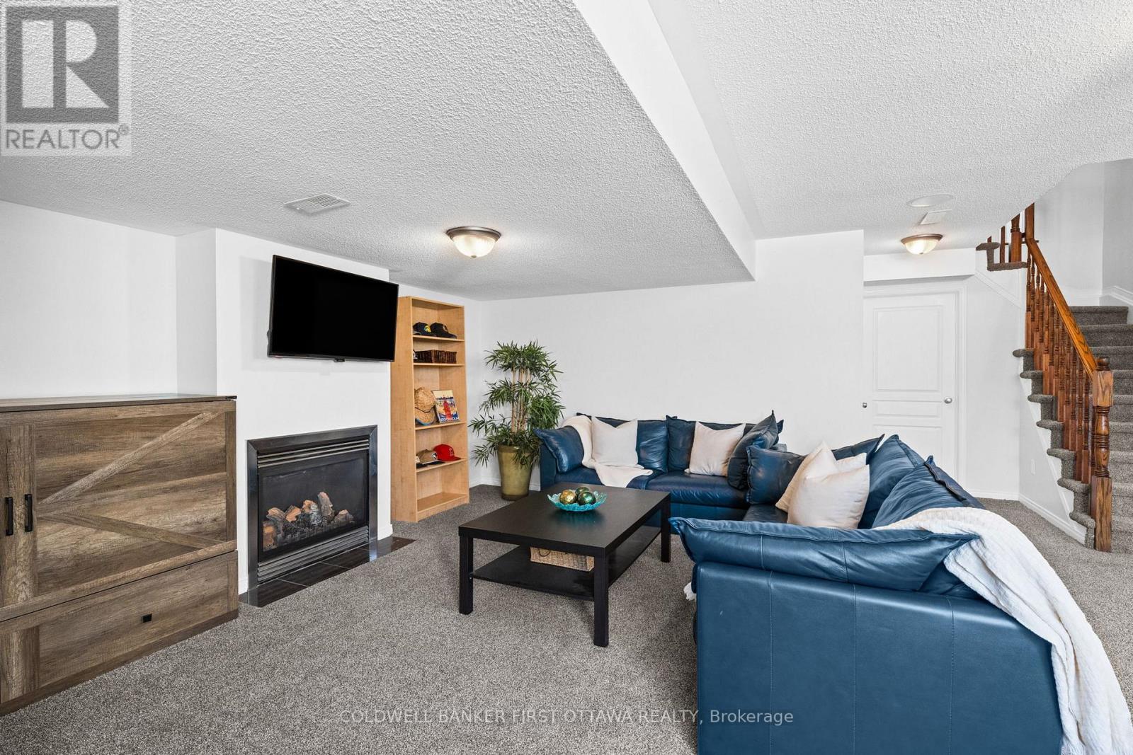 638 Pepperville Crescent, Ottawa, Ontario  K2M 0E8 - Photo 32 - X12421204