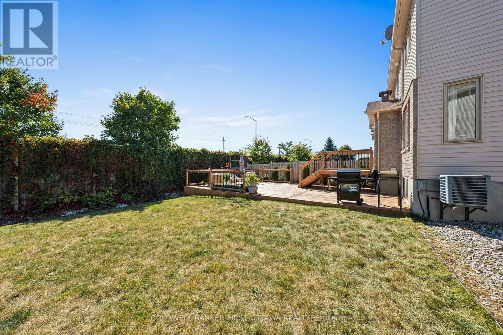 638 Pepperville Crescent, Ottawa, Ontario  K2M 0E8 - Photo 37 - X12421204