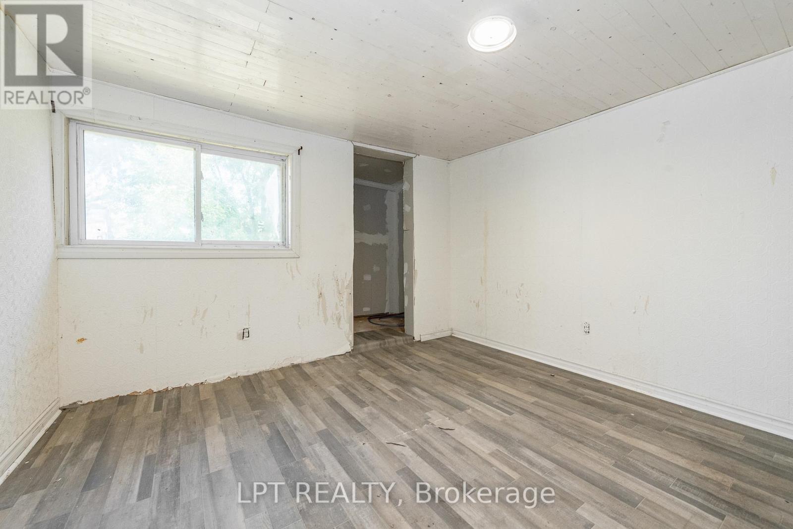 7 Broadway Street, North Grenville, Ontario  K0G 1J0 - Photo 20 - X12421208
