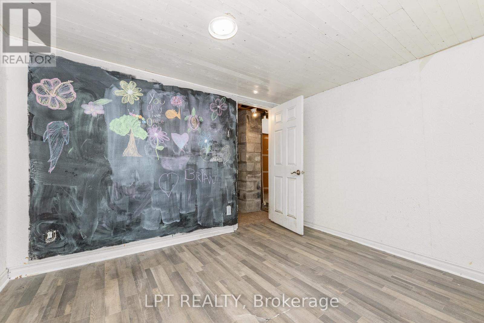 7 Broadway Street, North Grenville, Ontario  K0G 1J0 - Photo 21 - X12421208