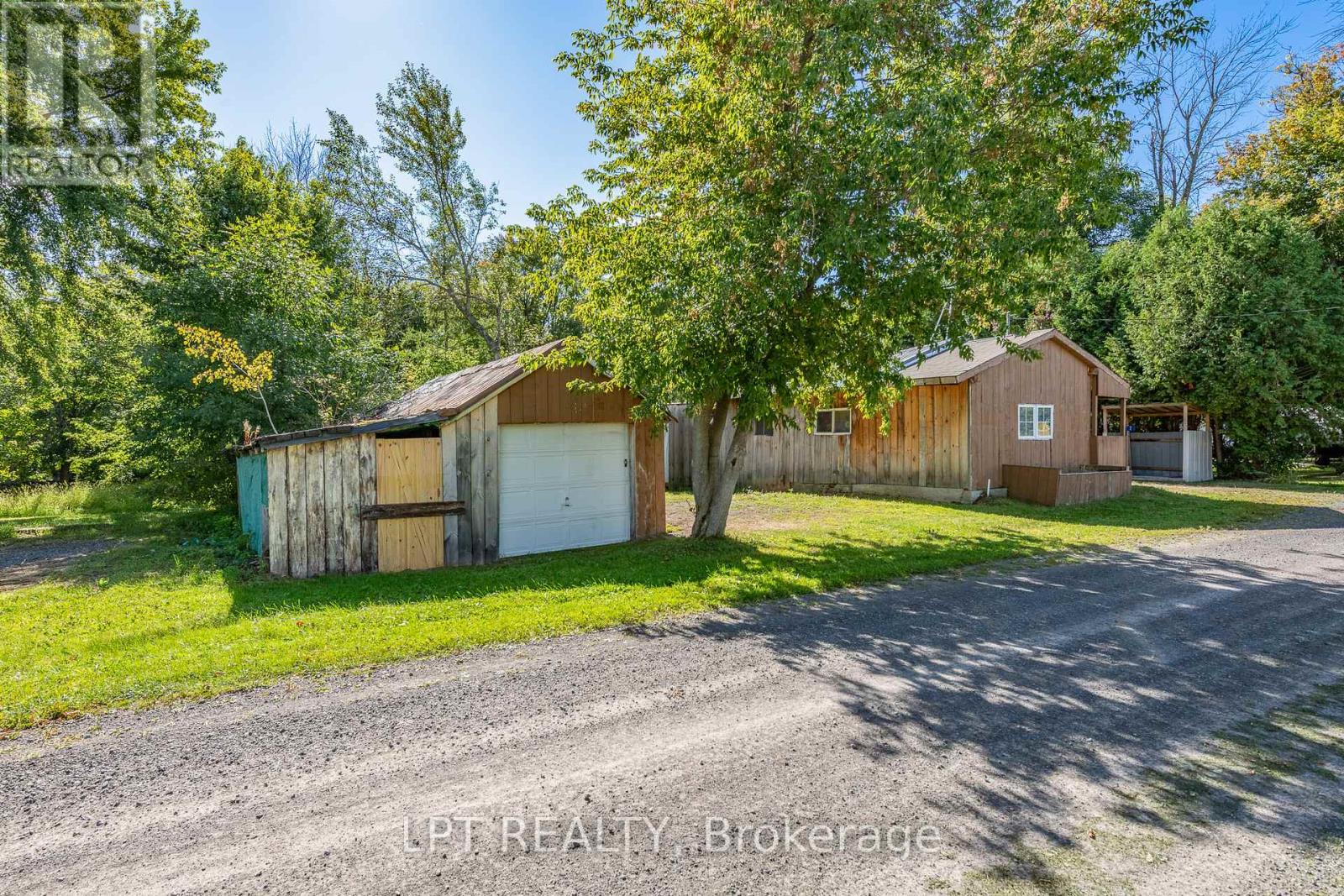 7 Broadway Street, North Grenville, Ontario  K0G 1J0 - Photo 5 - X12421208