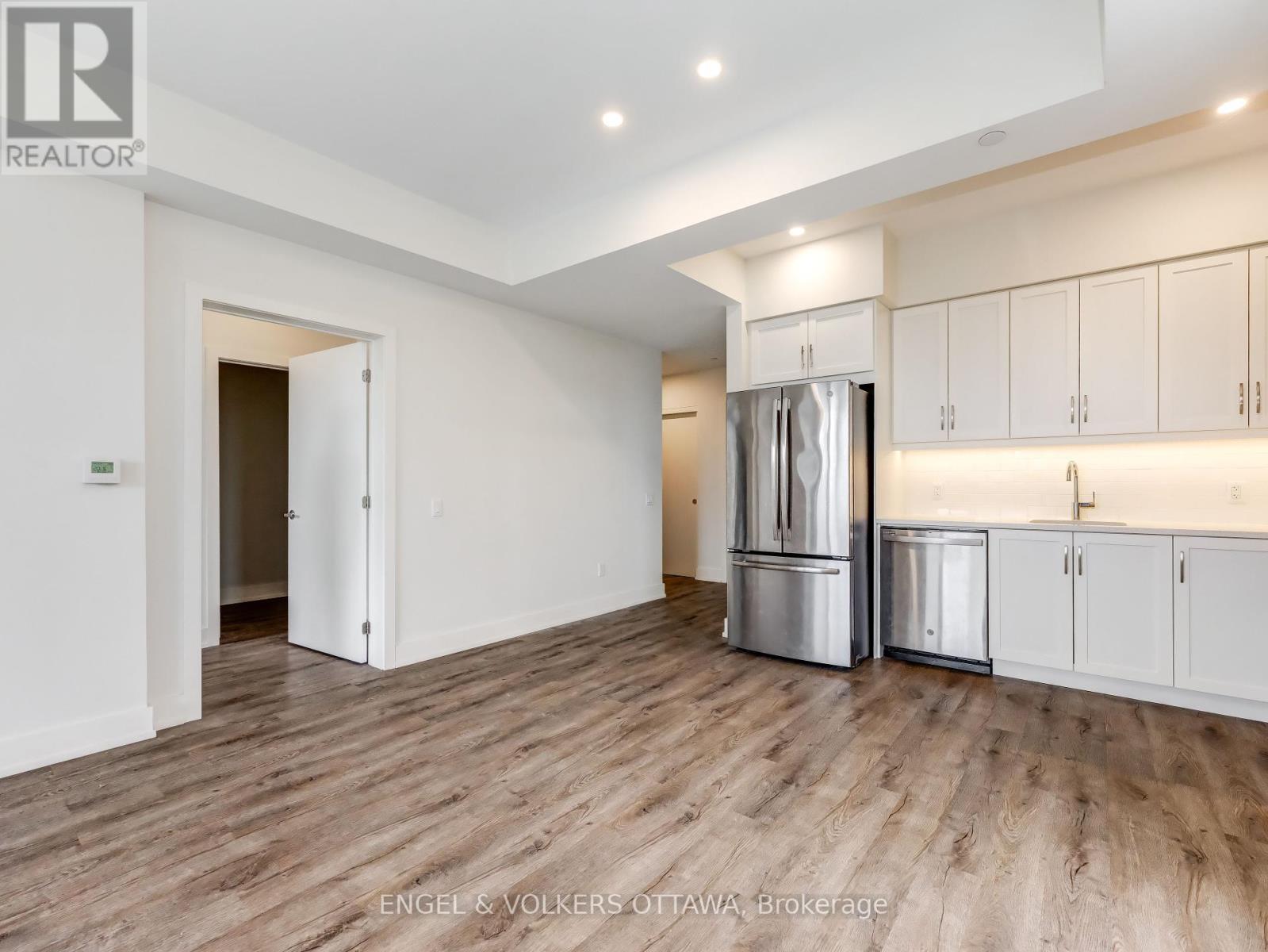 307 - 280 Crichton Street, Ottawa, Ontario  K1M 1W4 - Photo 12 - X12421241