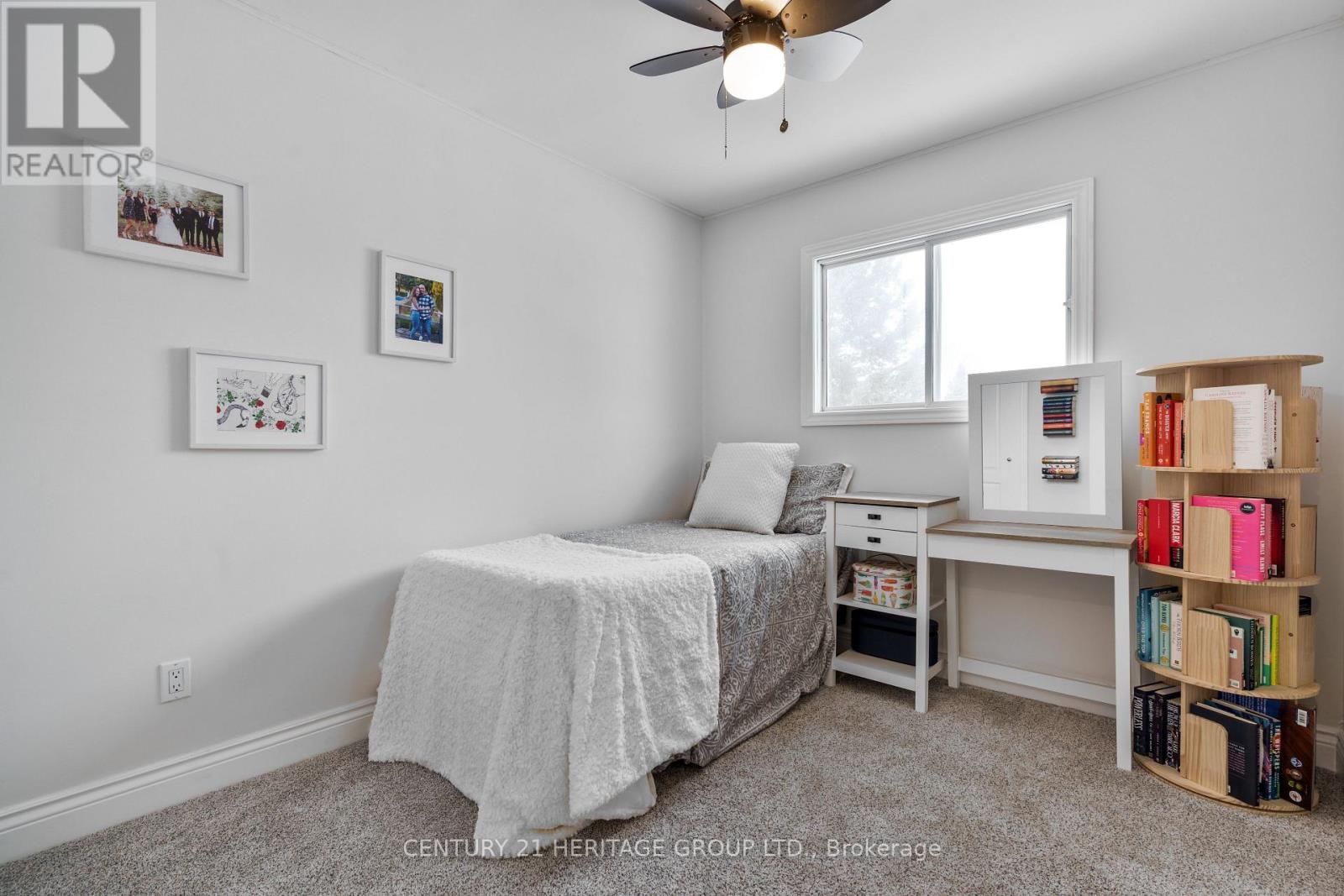 10 Hawkins Street, Georgina, Ontario  L0E 1R0 - Photo 24 - N12421095