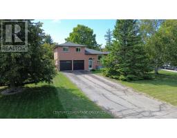 10 HAWKINS STREET, Georgina, Ontario