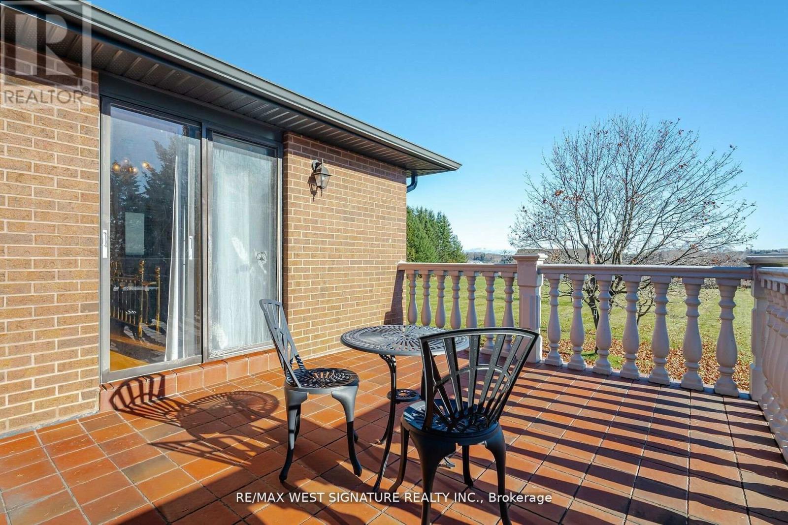 13485 8th Concession, King, Ontario  L7B 1K4 - Photo 18 - N12421100