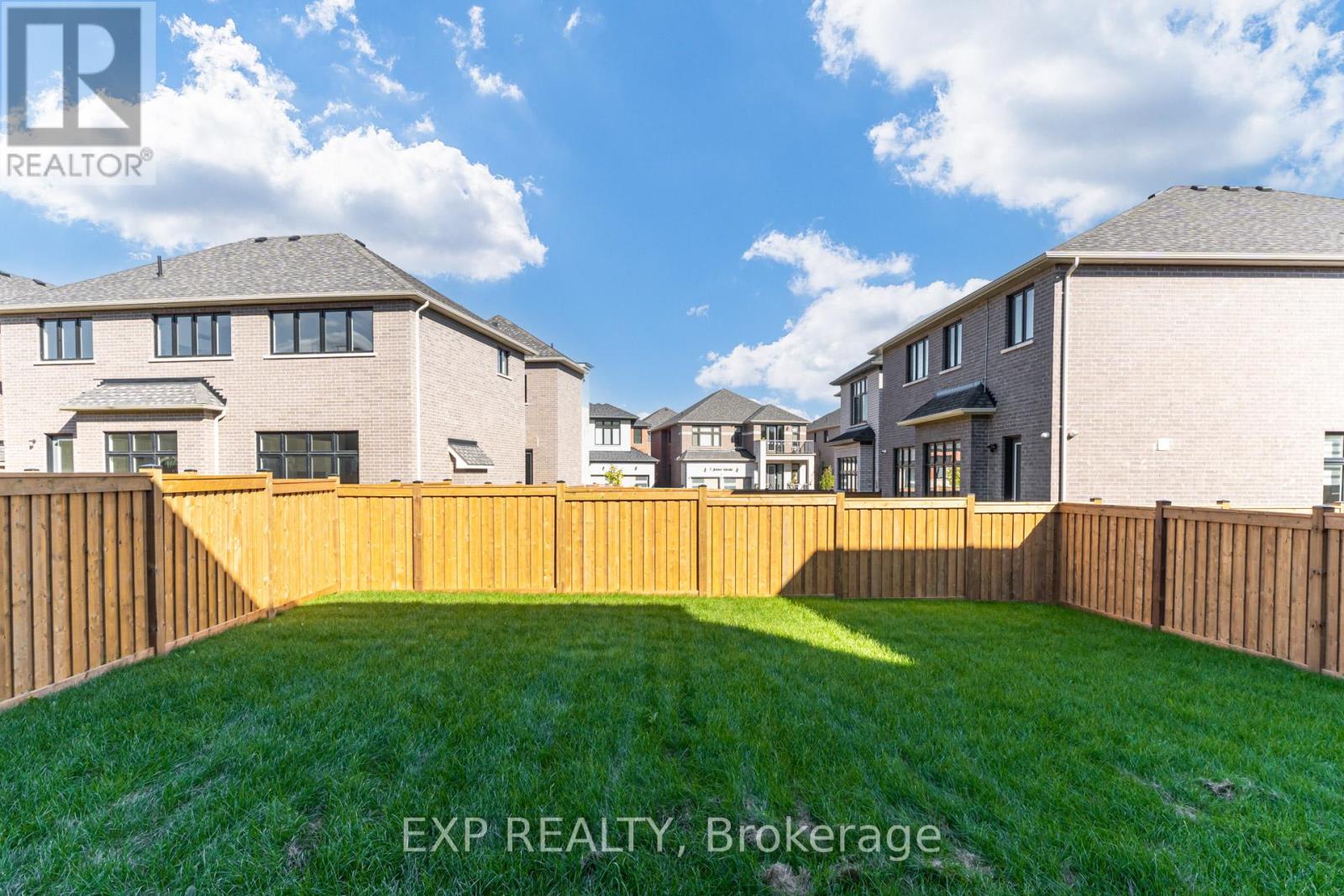 40 Joiner Circle, Whitchurch-Stouffville (Ballantrae), Ontario  L4A 7X4 - Photo 29 - N12421162