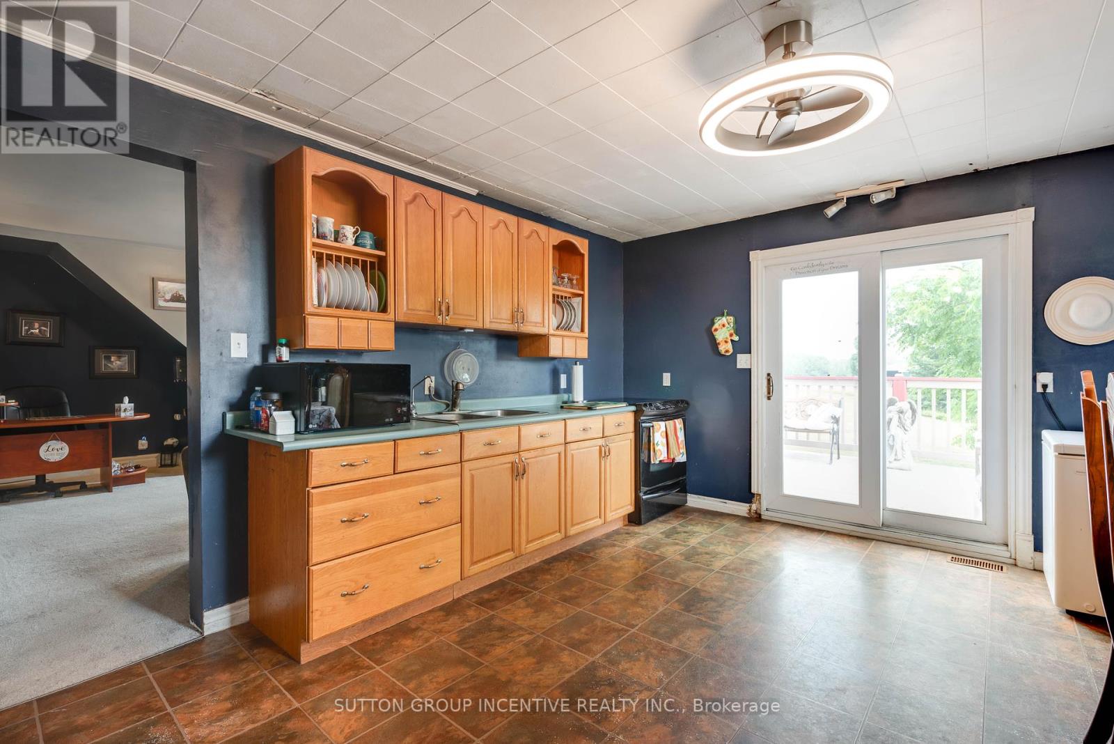 2544 Uhthoff Line, Severn, Ontario  L3V 7E9 - Photo 10 - S12421134