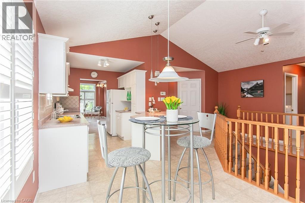 535 Eastbridge Boulevard, Waterloo, Ontario  N2K 3Z7 - Photo 14 - 40772538