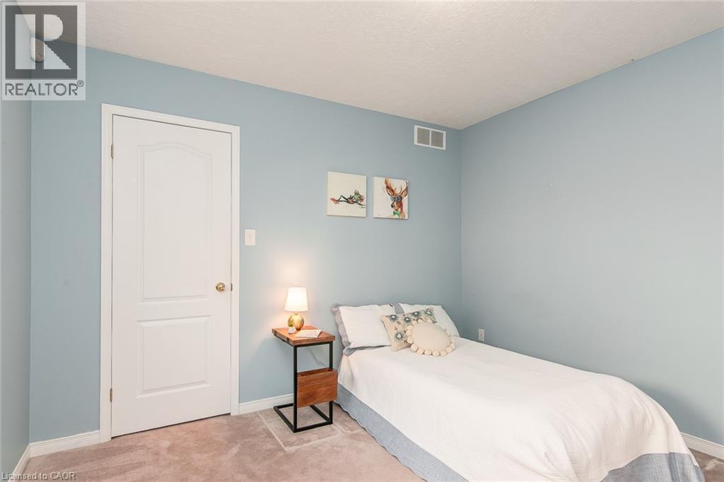 535 Eastbridge Boulevard, Waterloo, Ontario  N2K 3Z7 - Photo 25 - 40772538
