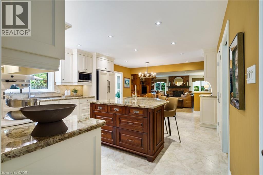 373 Brookview Court, Ancaster, Ontario  L9G 4E6 - Photo 11 - 40772436