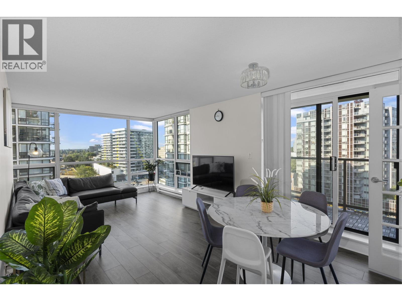 1207 7575 ALDERBRIDGE WAY, Richmond, British Columbia
