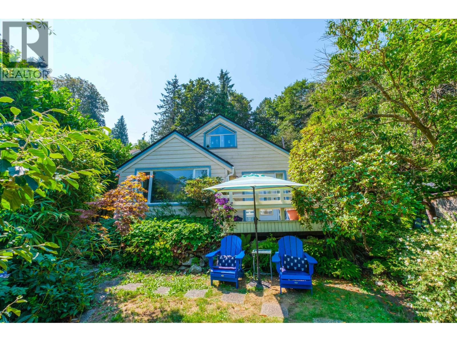 6467 RALEIGH STREET, West Vancouver, British Columbia