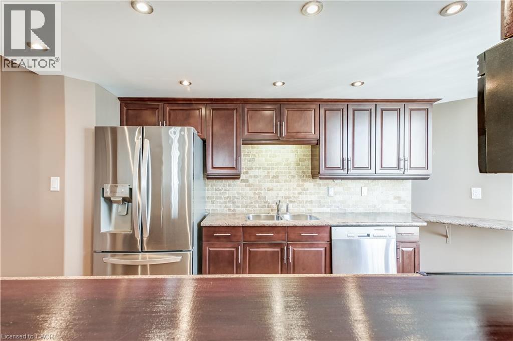 75 King Street E Unit# 1105, Mississauga, Ontario  L5A 4G5 - Photo 18 - 40772771