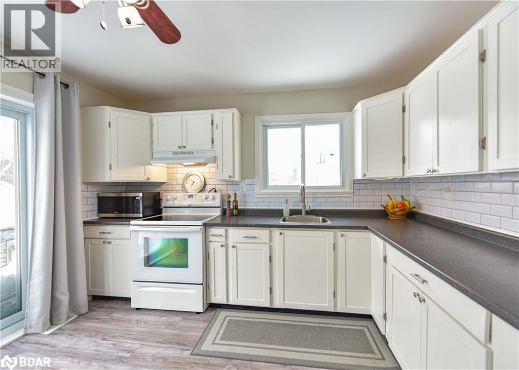 7187 Beach Drive, Washago, Ontario  L0K 2B0 - Photo 10 - 40770984