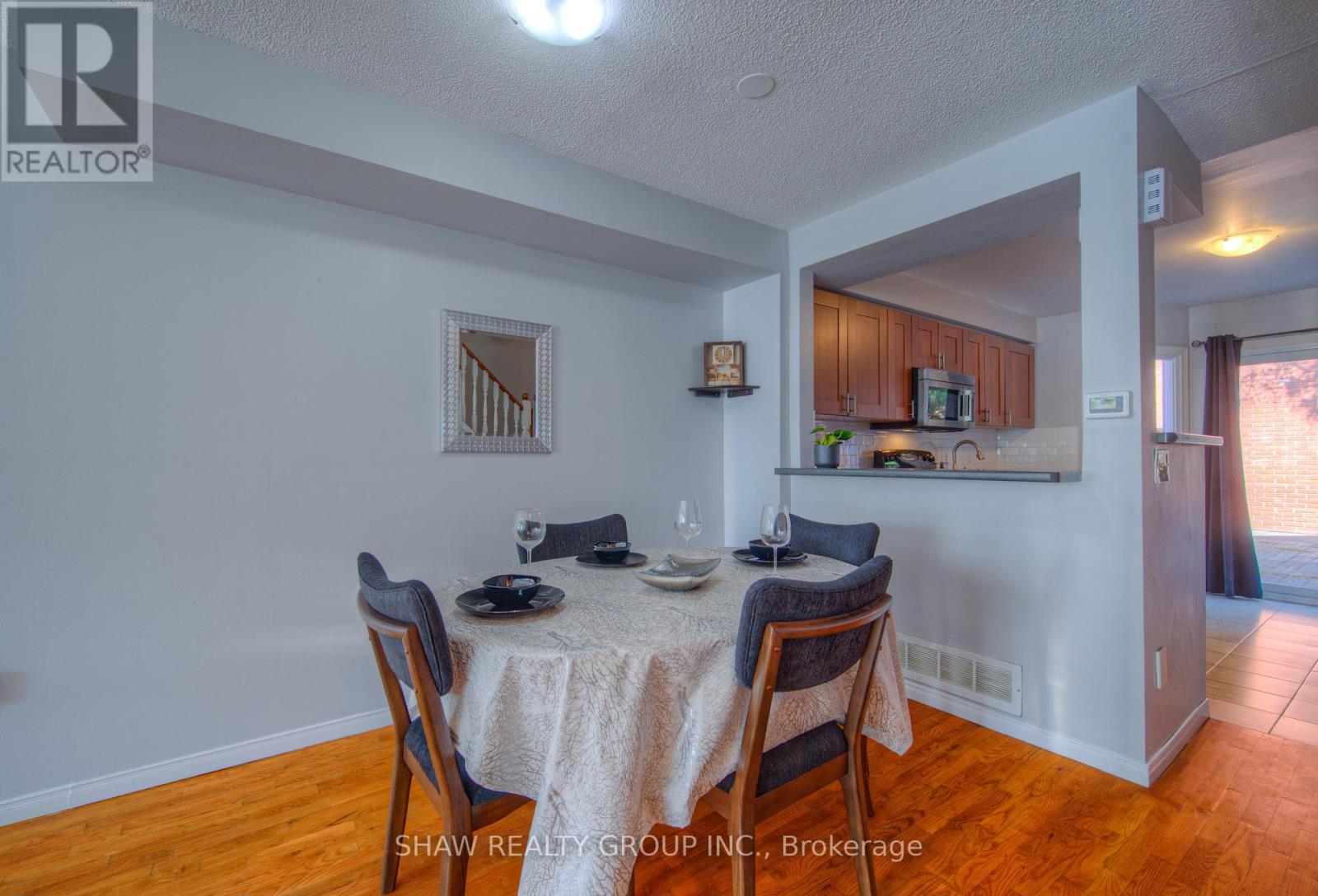 502 - 895 Maple Avenue, Burlington, Ontario  L7S 2N7 - Photo 16 - W12421010