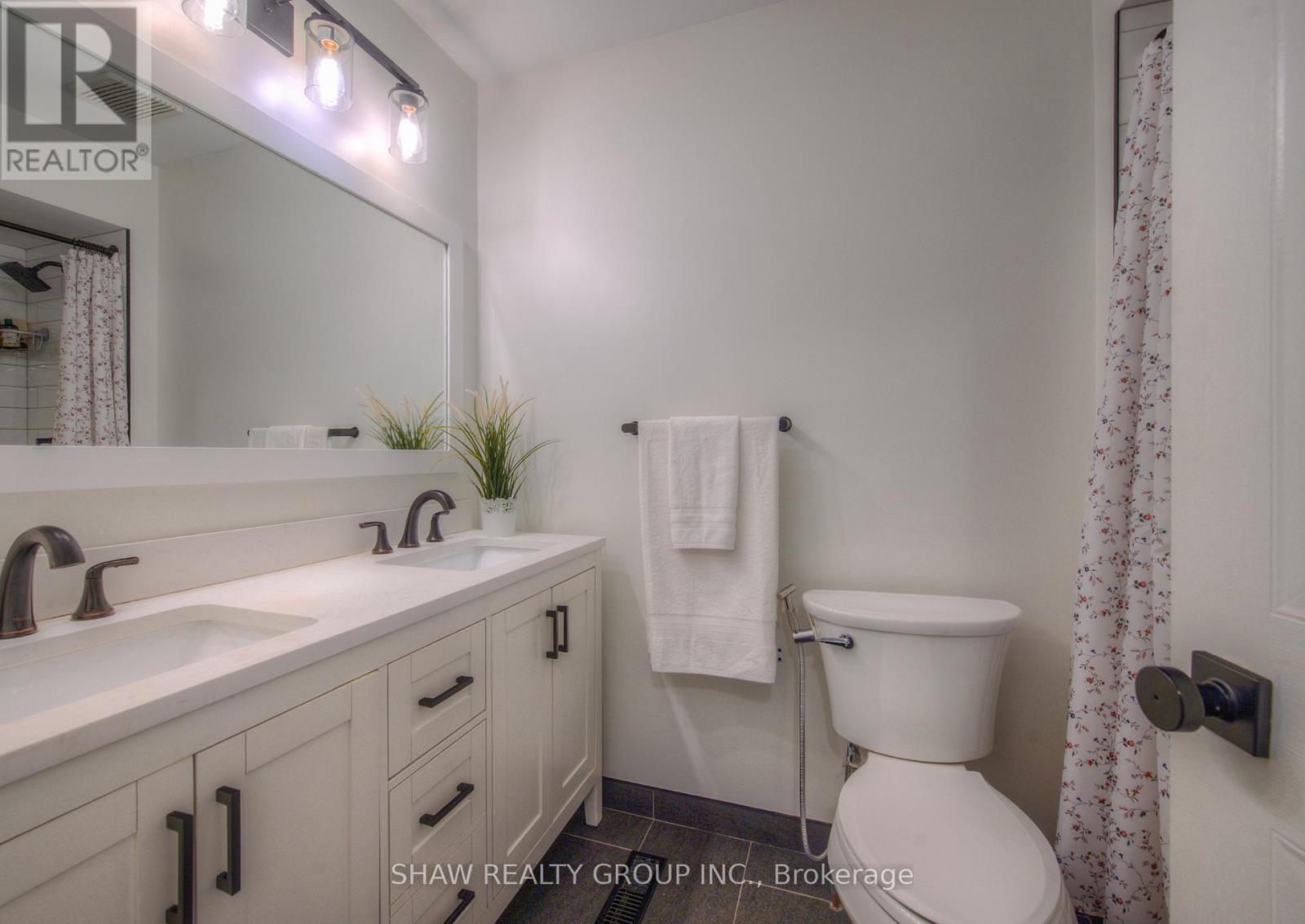 502 - 895 Maple Avenue, Burlington, Ontario  L7S 2N7 - Photo 28 - W12421010