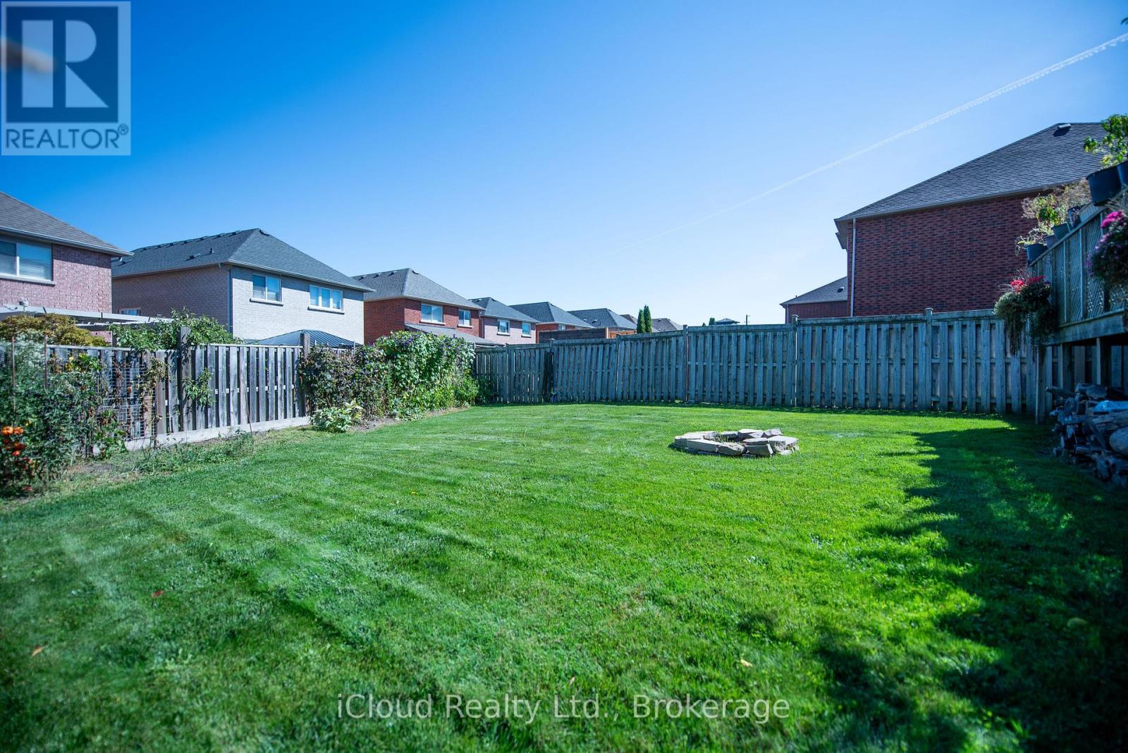 24 Aida Court, Caledon, Ontario  L7E 2G8 - Photo 39 - W12421013