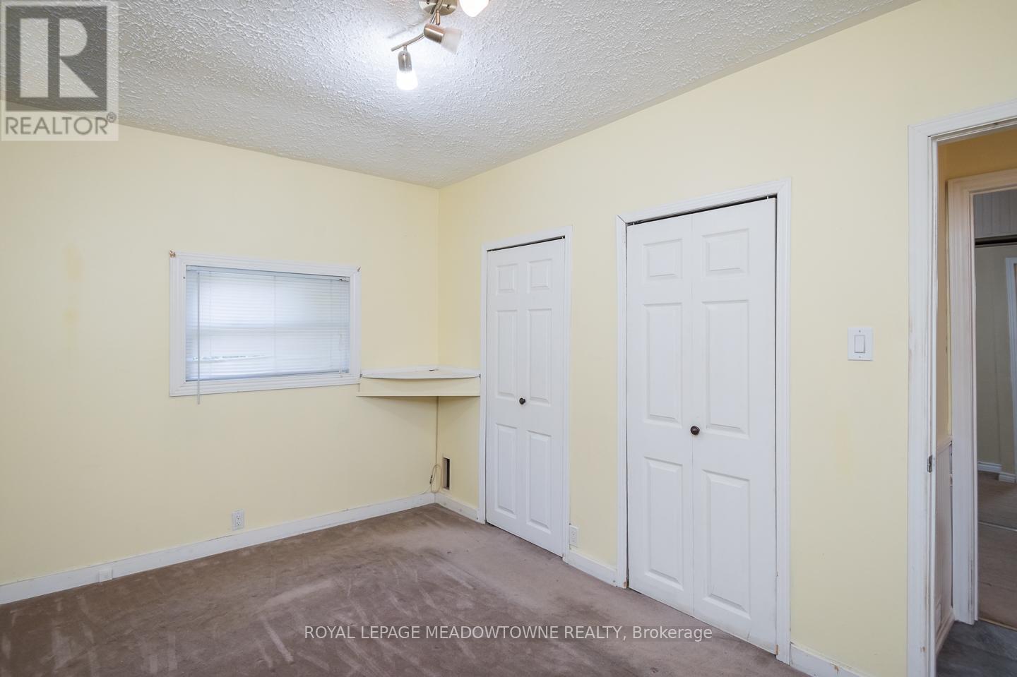 99 Commercial Street, Milton, Ontario  L9T 2J1 - Photo 14 - W12421021