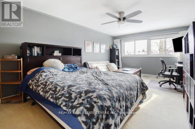 3018 Kilbride Court, Mississauga, Ontario  L5N 3C5 - Photo 23 - W12421030