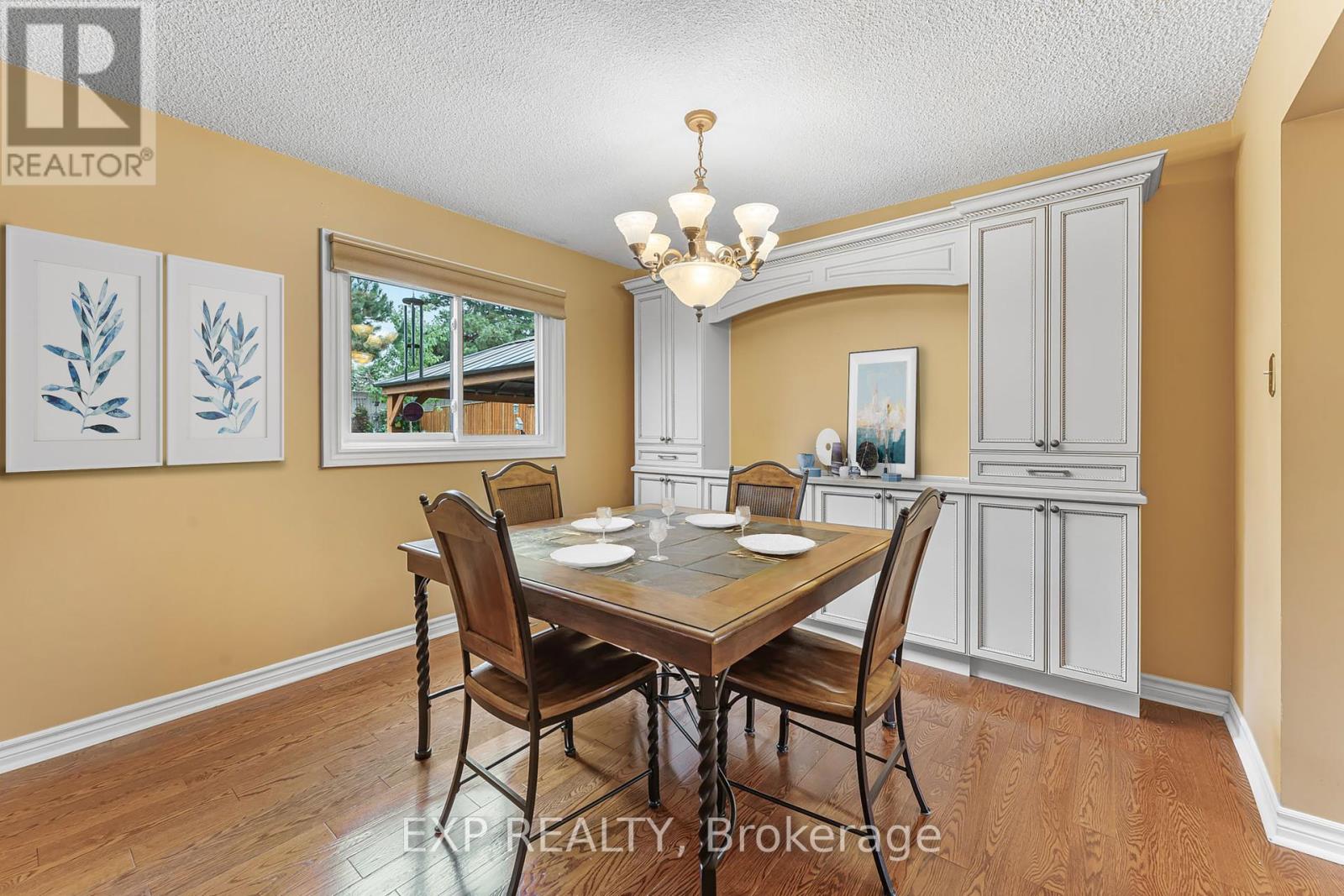 2930 Oslo Crescent, Mississauga, Ontario  L5N 1Z9 - Photo 19 - W12421049