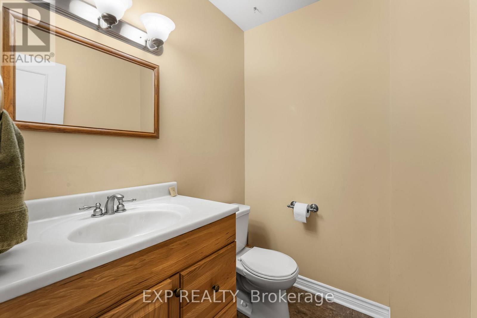 2930 Oslo Crescent, Mississauga, Ontario  L5N 1Z9 - Photo 24 - W12421049