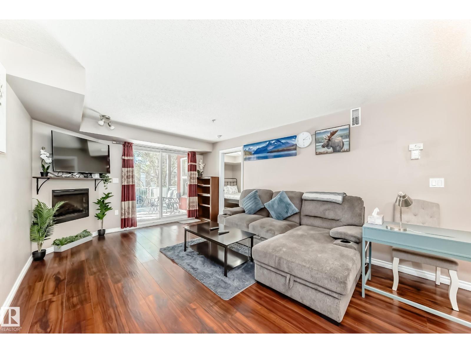 #104 10118 106 Av Nw, Edmonton, Alberta  T5H 0B8 - Photo 10 - E4459045
