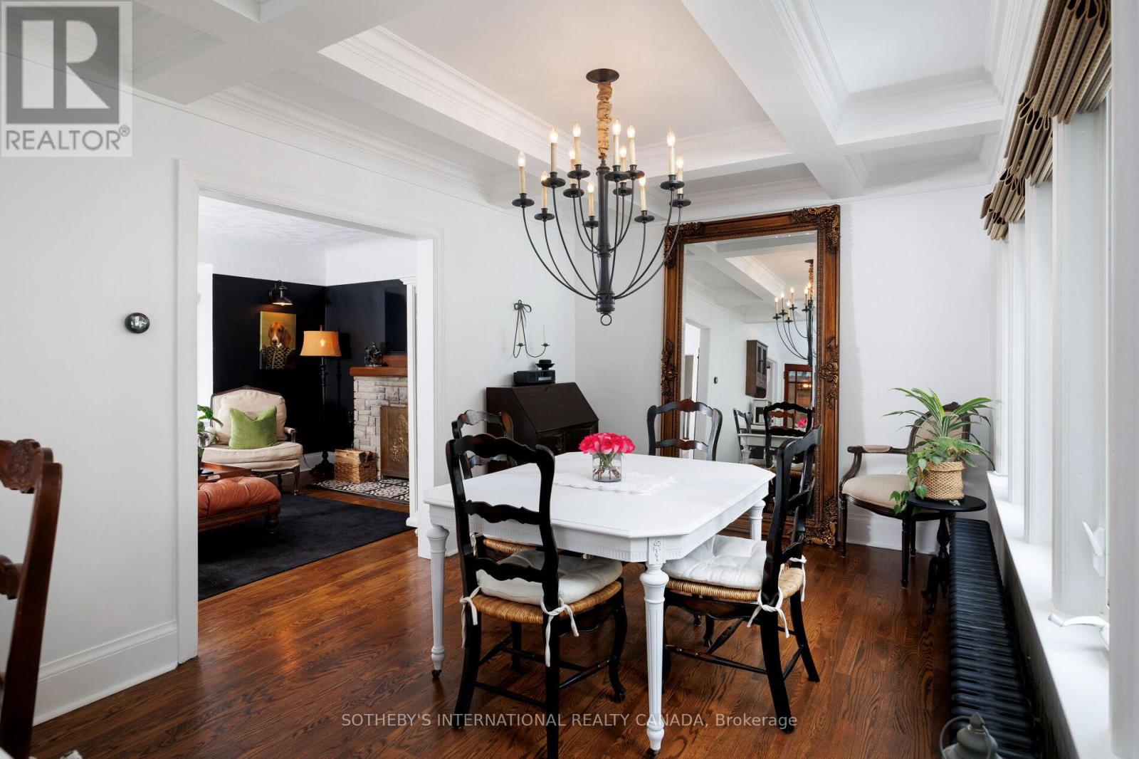 797 Clarkson Road S, Mississauga (Clarkson), Ontario  L5J 2V2 - Photo 13 - W12421101