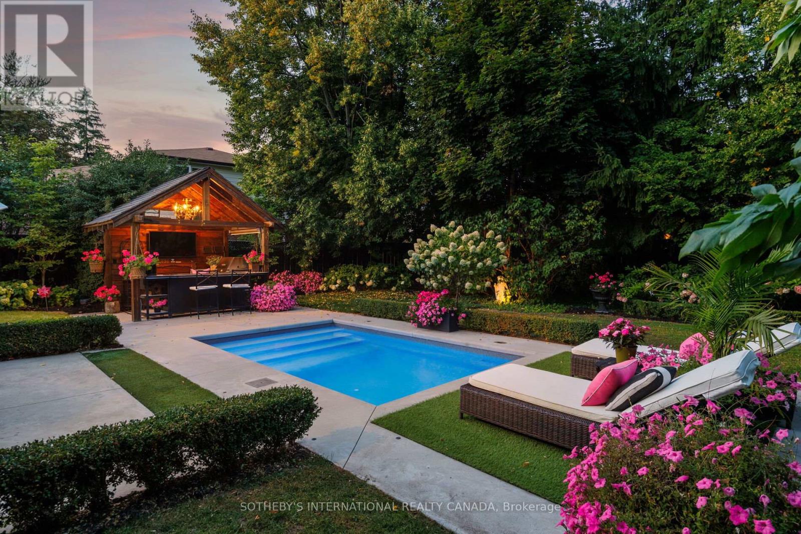 797 Clarkson Road S, Mississauga (Clarkson), Ontario  L5J 2V2 - Photo 48 - W12421101